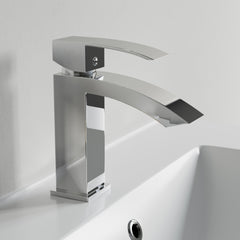 Single Handle Lavatory Faucet - 8001 013